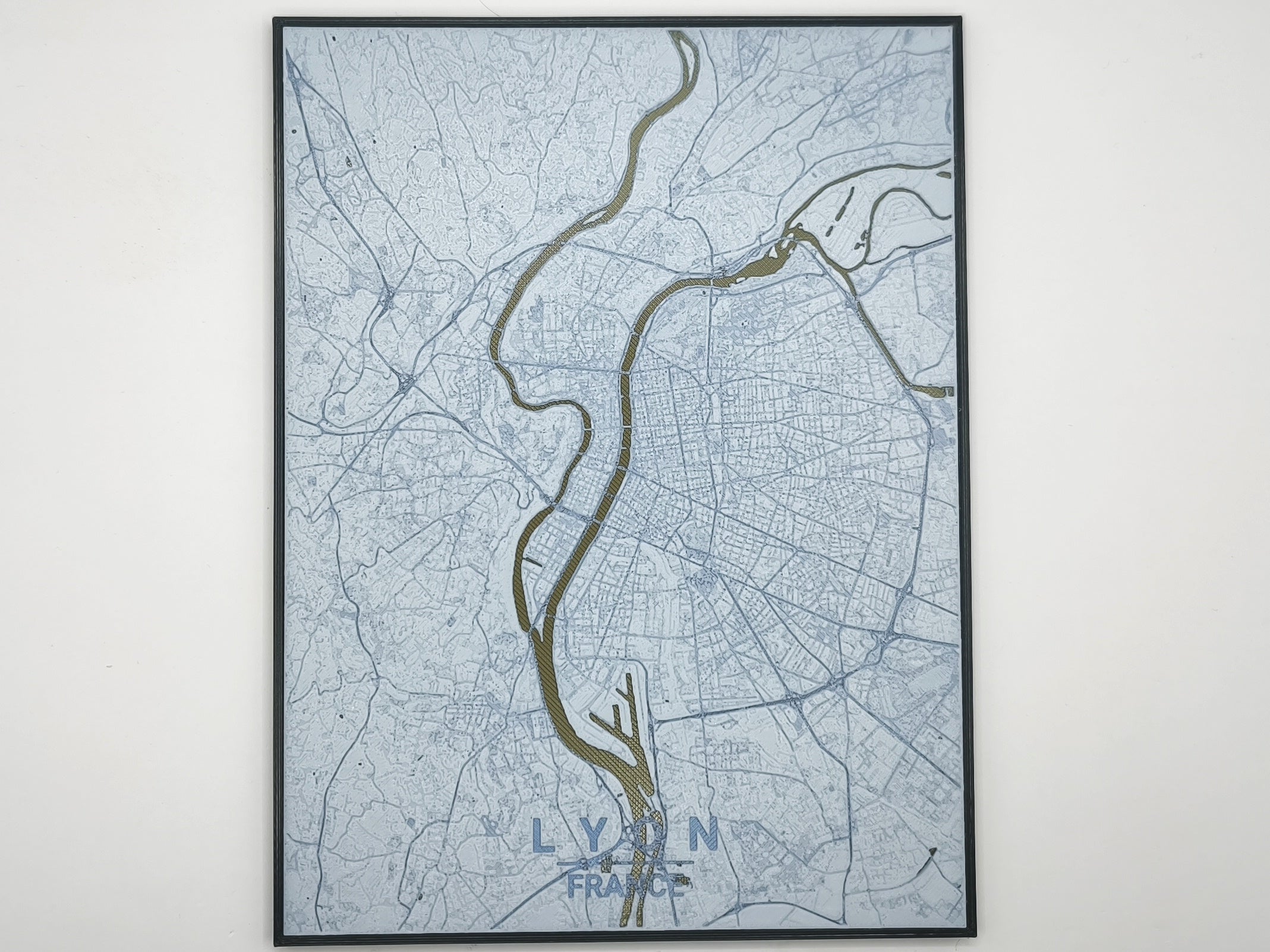 Carte de Lyon imprimée en 3d couleur bleue avec cadre