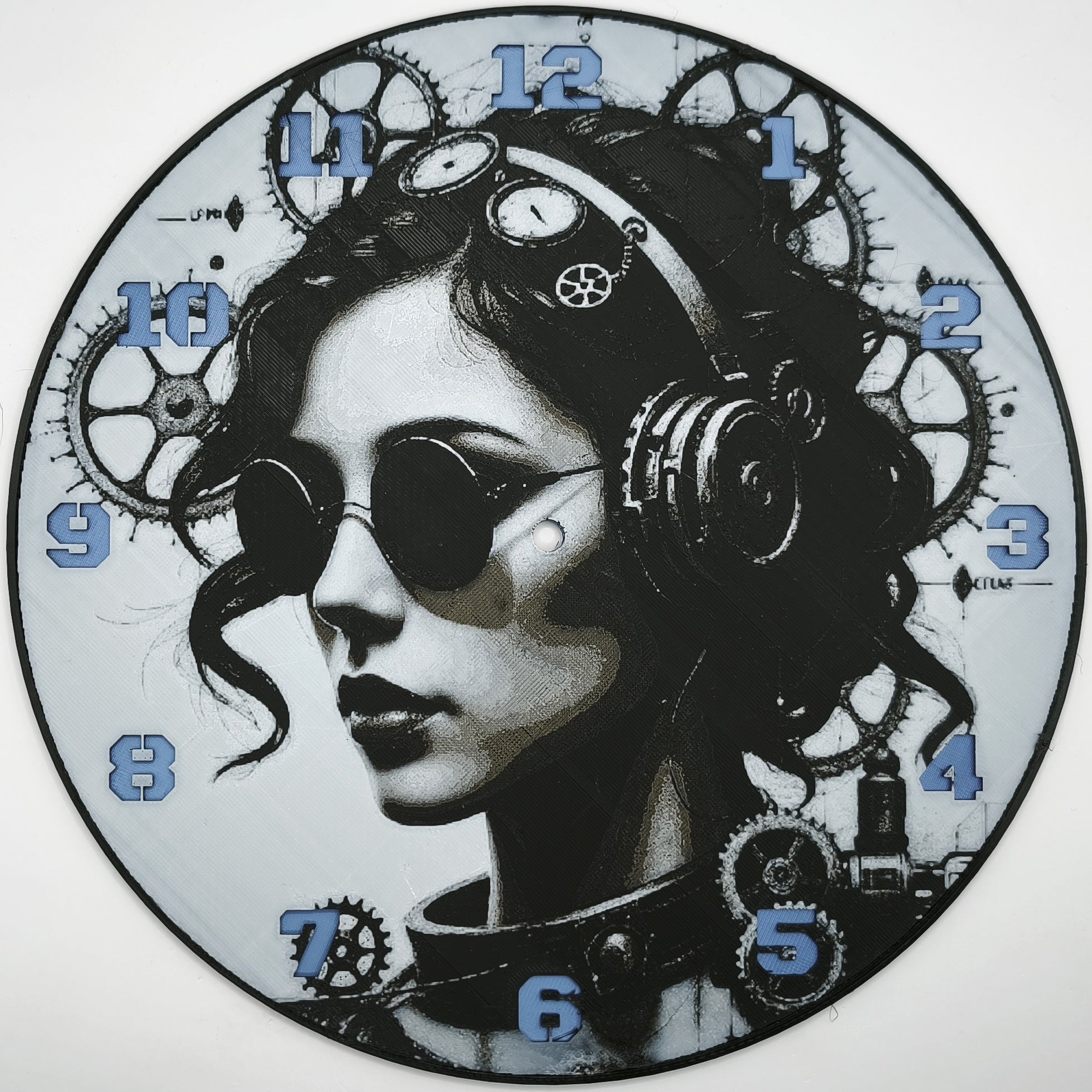 Horloge complète : Lady steampunk (impression 3D) avec les nombres en couleur bleu
